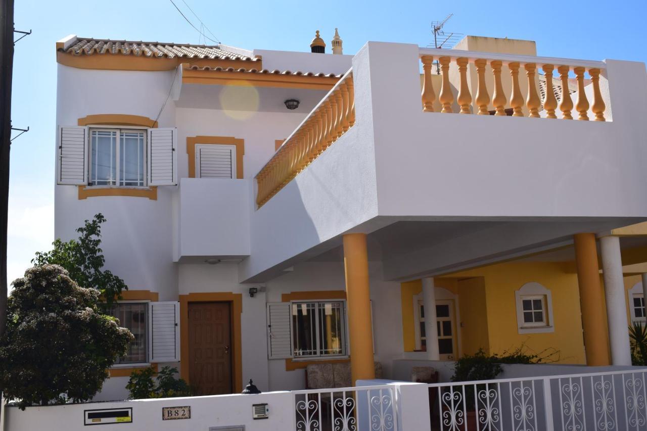 Joan & Greg'S Bed & Breakfast Portimao Exterior photo